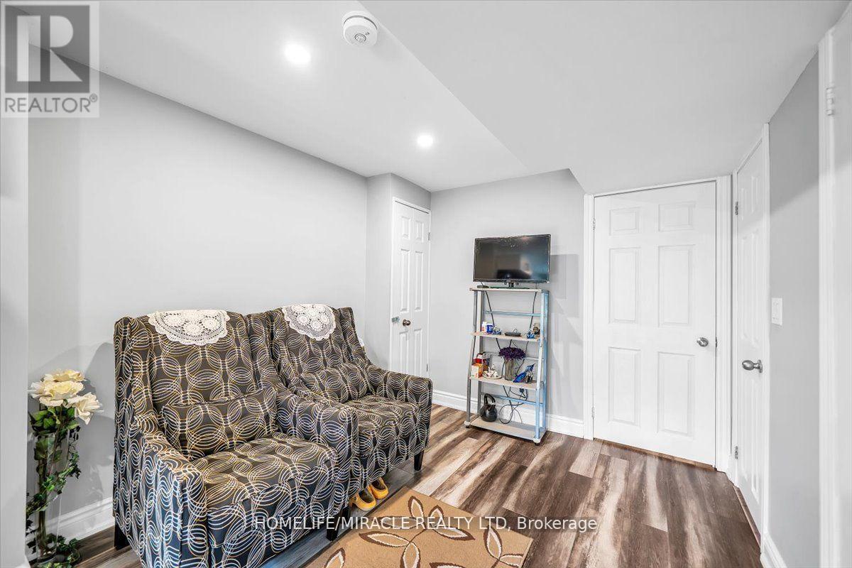 56 Fairmeadow Place, Whitby, Ontario  L1N 8W4 - Photo 26 - E12659650