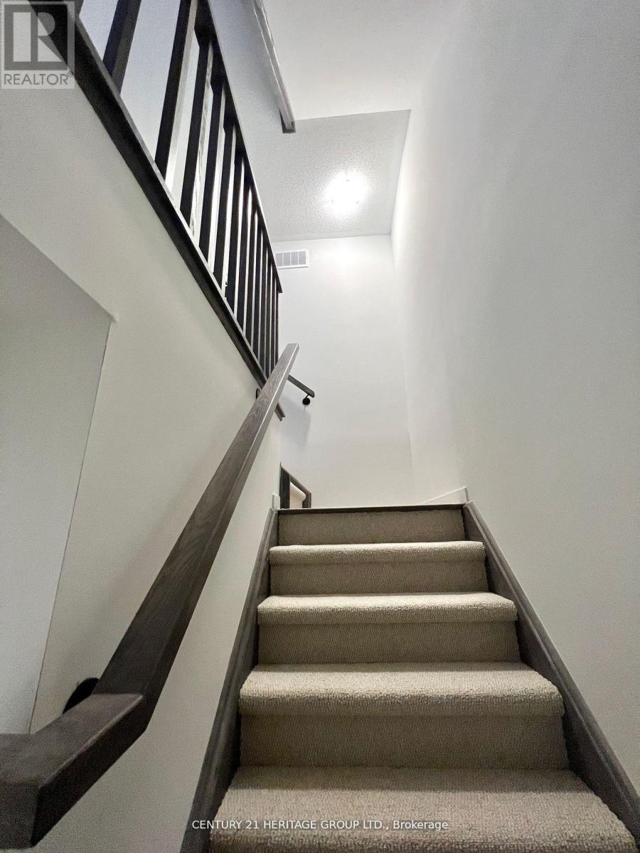 78 - 39 Honeycrisp Crescent, Vaughan, Ontario  L4K 0N6 - Photo 10 - N12659602