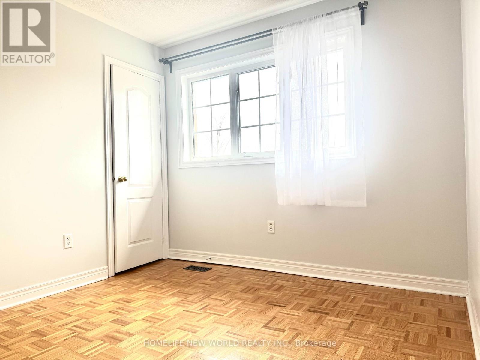 31 Moraine Drive, Vaughan, Ontario  L4H 2E3 - Photo 10 - N12659616