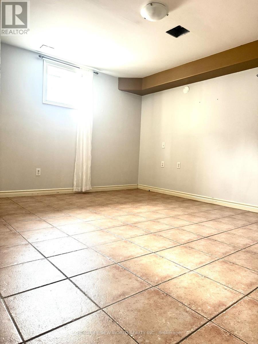 31 Moraine Drive, Vaughan, Ontario  L4H 2E3 - Photo 14 - N12659616