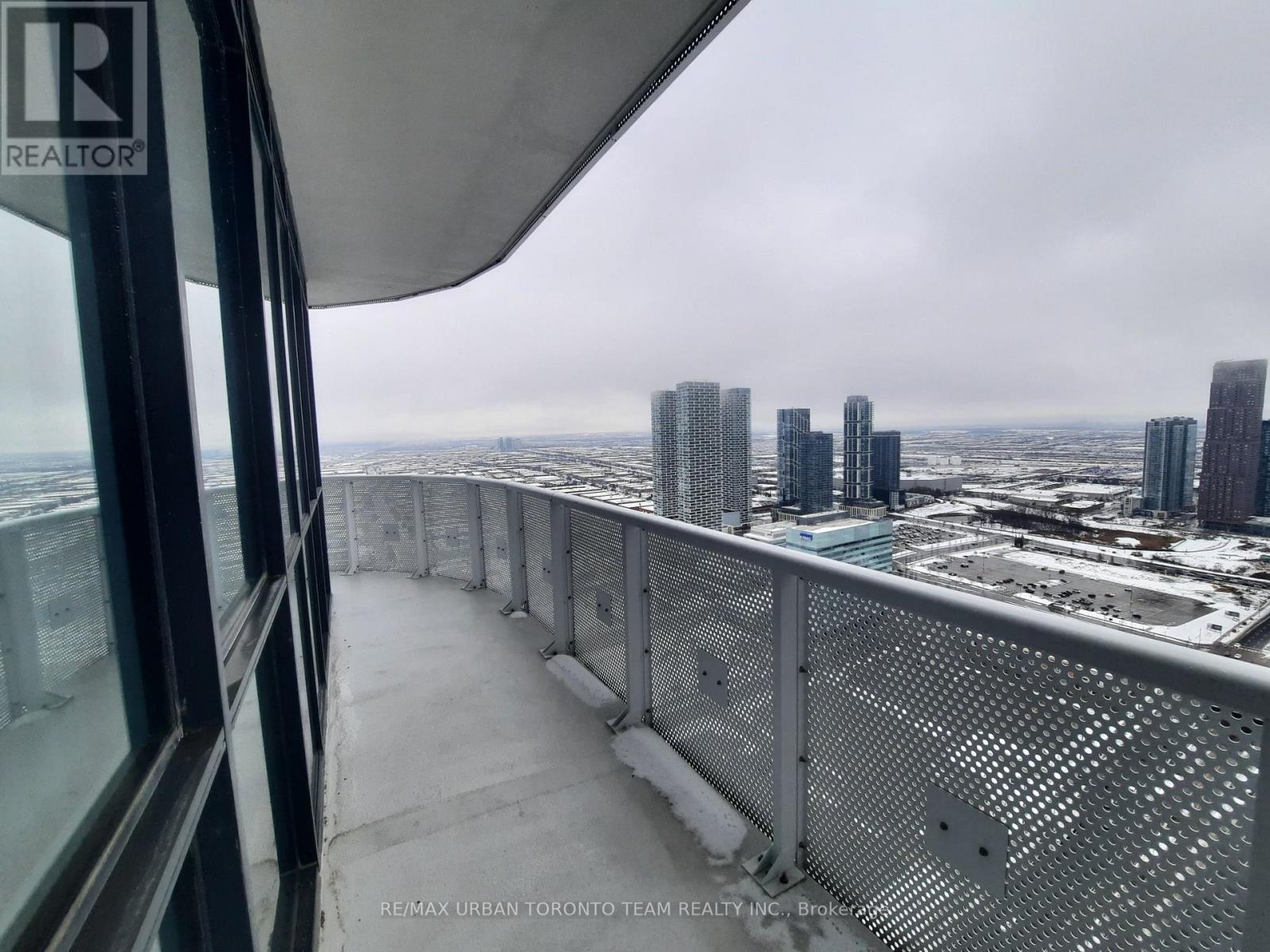 4906 - 8 Interchange Way, Vaughan, Ontario  L4K 5Z7 - Photo 6 - N12659618