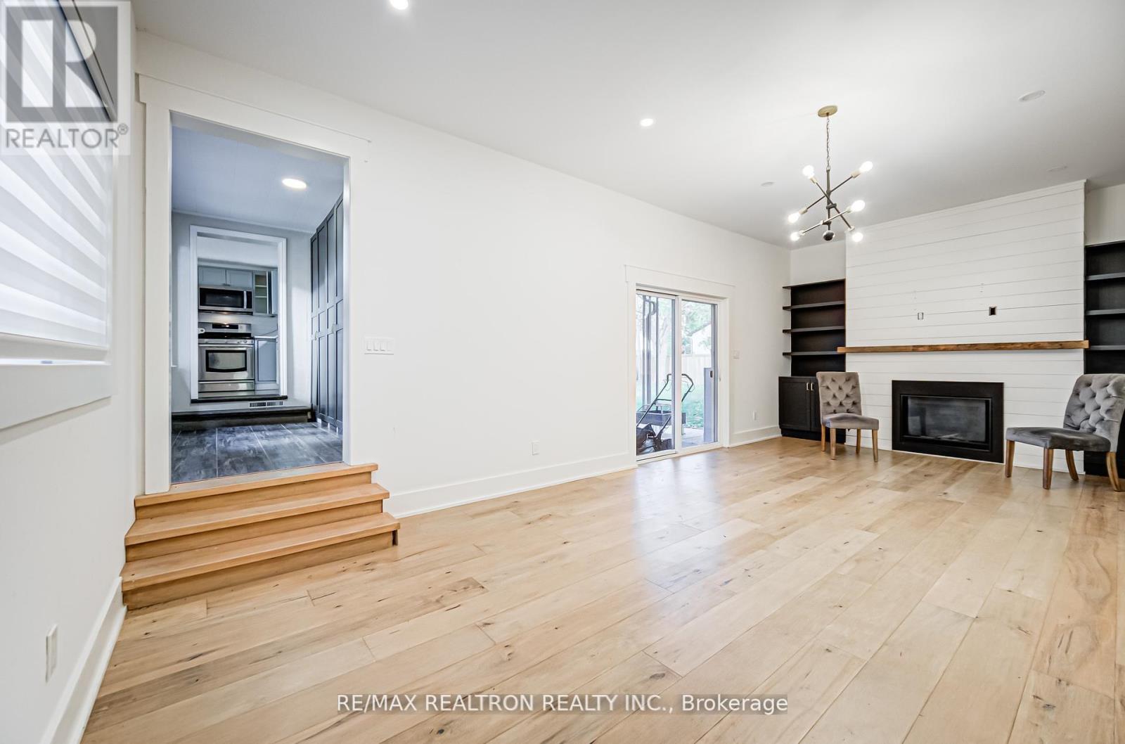 7 Victory Drive, East Gwillimbury, Ontario  L0G 1M0 - Photo 10 - N12659620