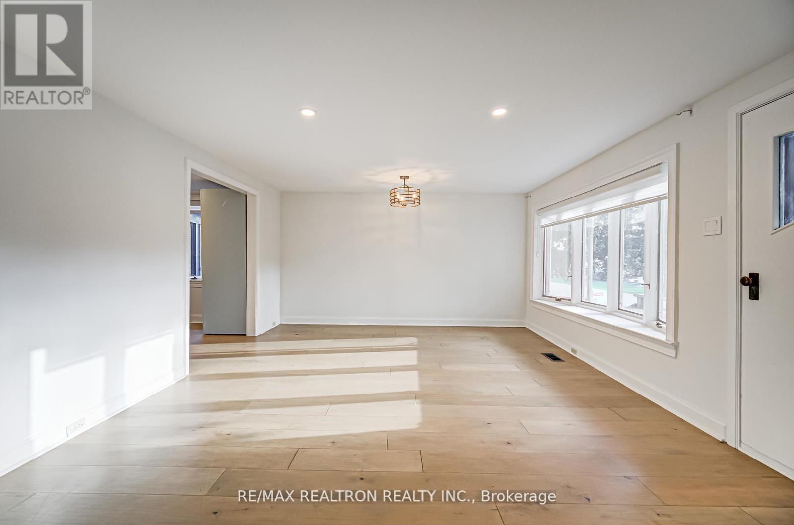 7 Victory Drive, East Gwillimbury, Ontario  L0G 1M0 - Photo 22 - N12659620