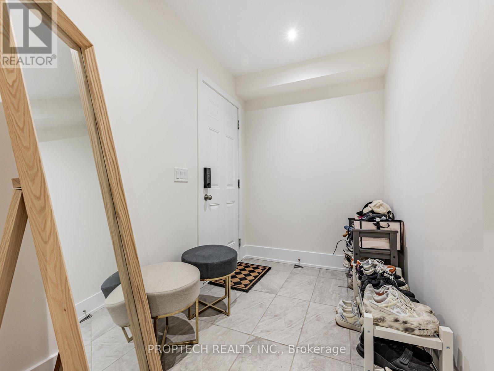 45 Thorncrest Drive, Vaughan, Ontario  L4J 0K1 - Photo 22 - N12659638