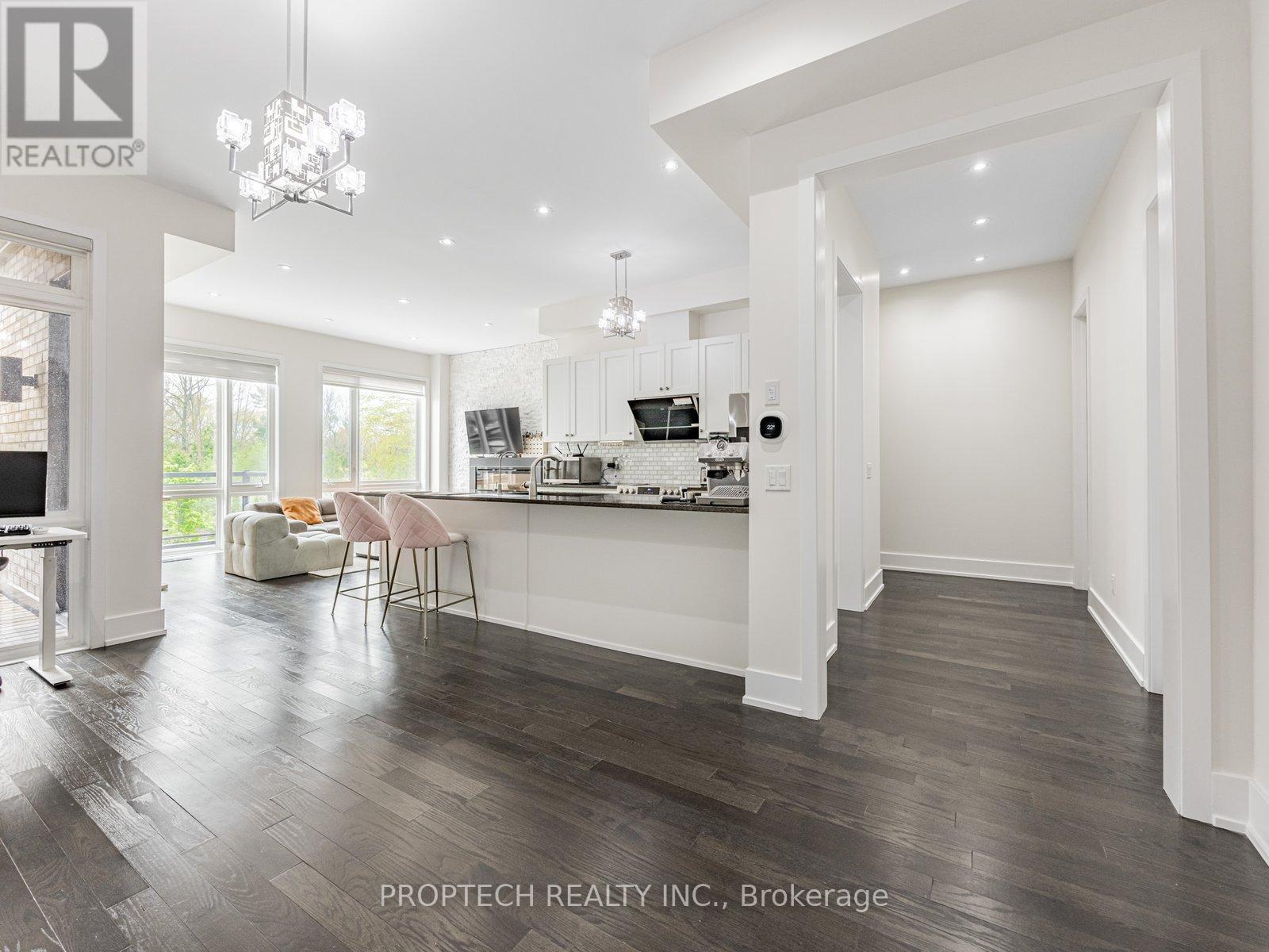 45 Thorncrest Drive, Vaughan, Ontario  L4J 0K1 - Photo 8 - N12659638