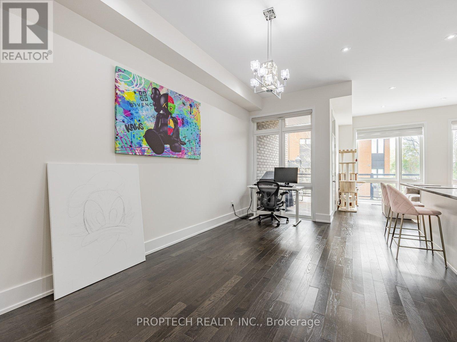 45 Thorncrest Drive, Vaughan, Ontario  L4J 0K1 - Photo 9 - N12659638