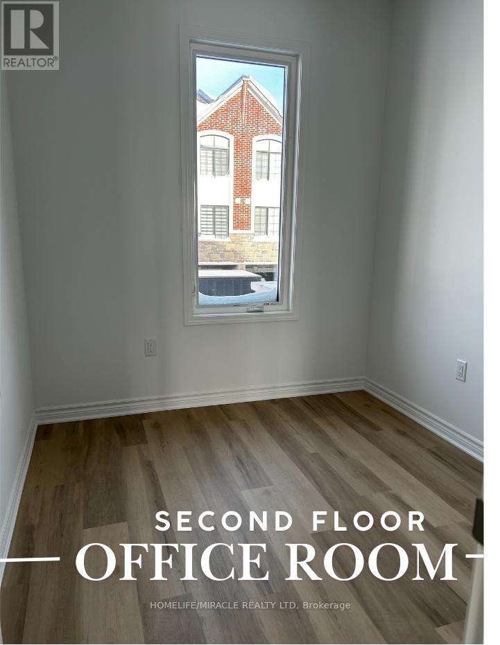 90 Pearen Lane, Barrie, Ontario  L9J 1A5 - Photo 11 - S12659626