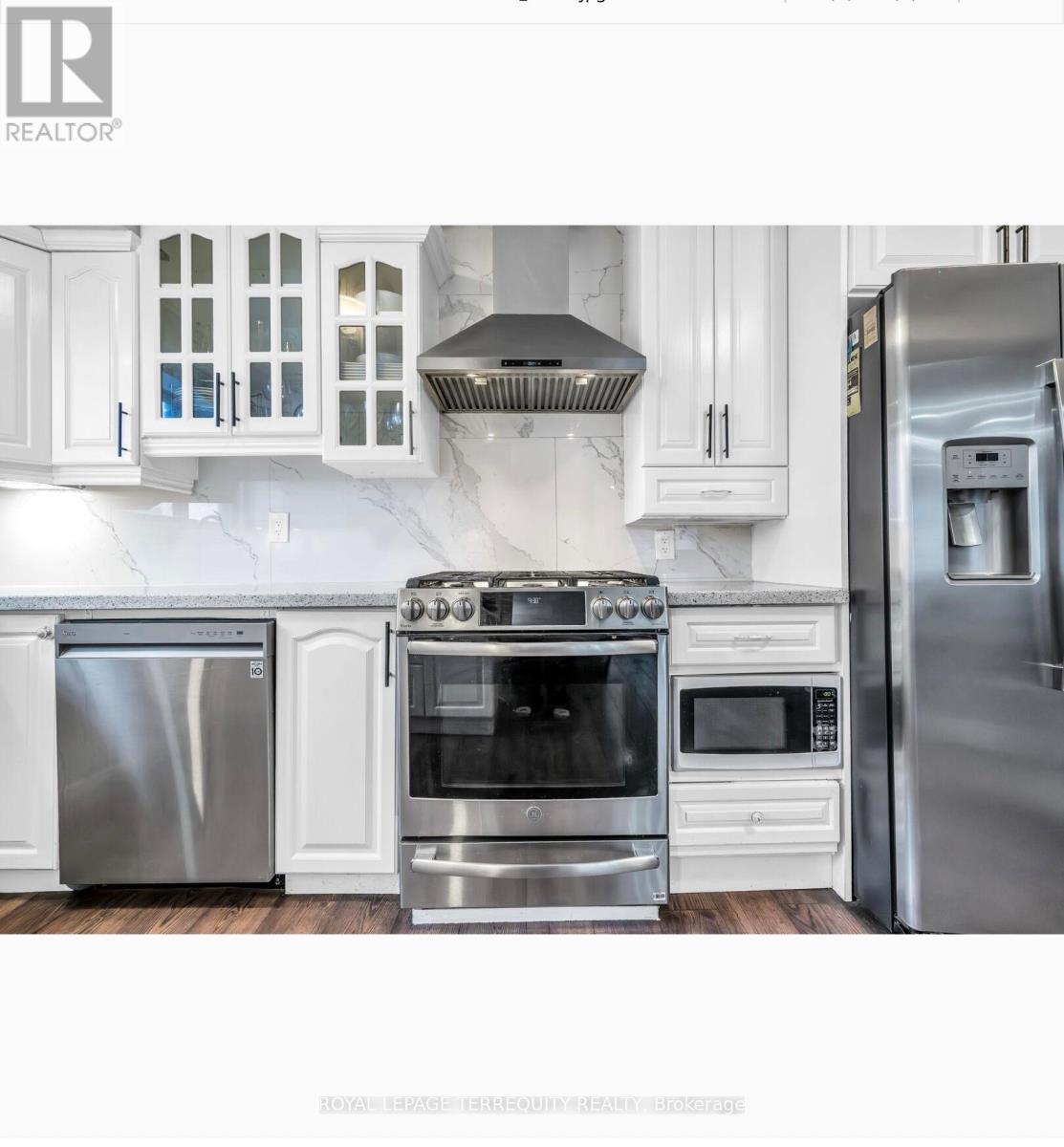 109 Thickson Road S, Whitby, Ontario  L1N 2C7 - Photo 3 - E12646638