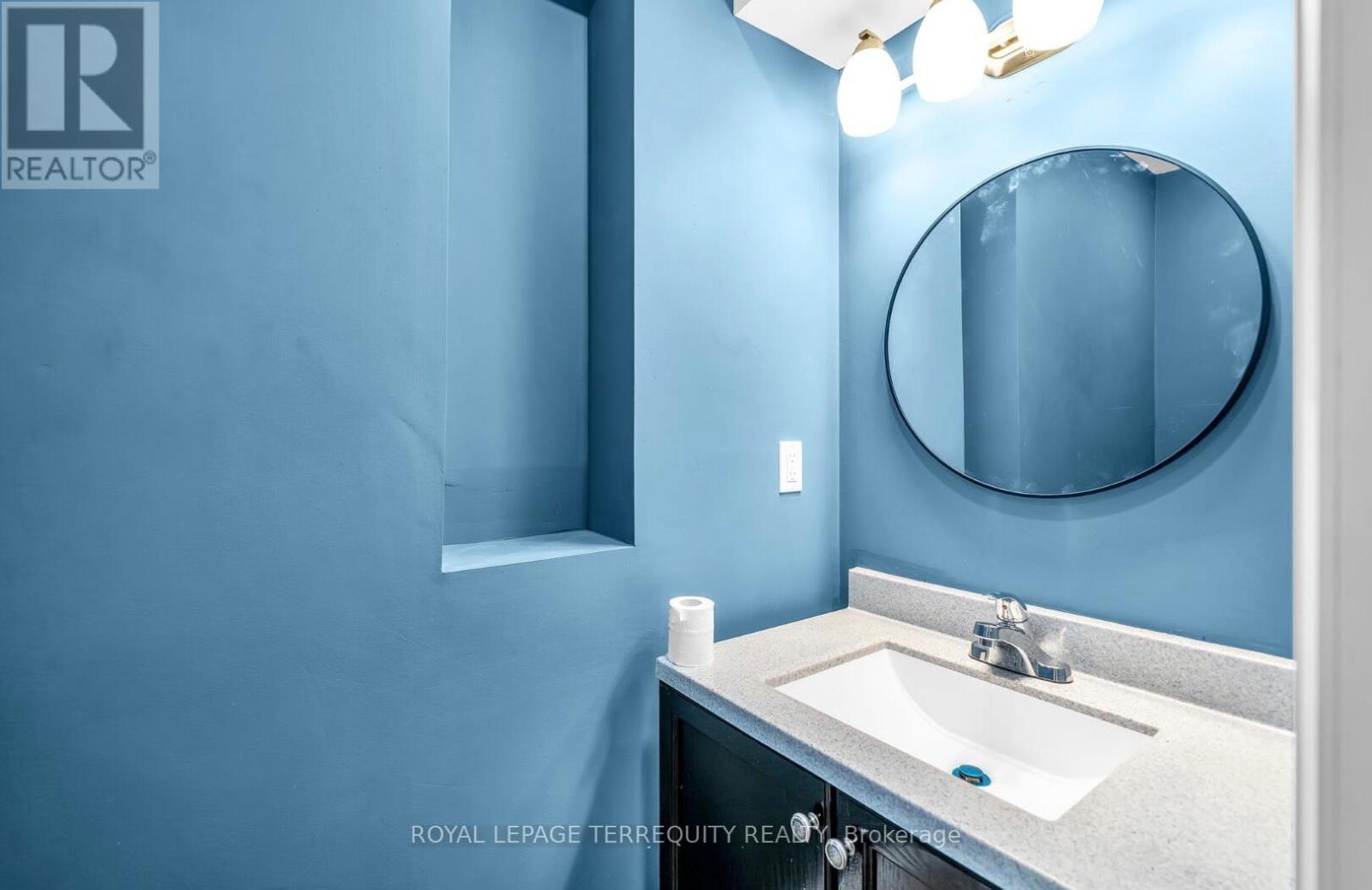 109 Thickson Road S, Whitby, Ontario  L1N 2C7 - Photo 17 - E12646638