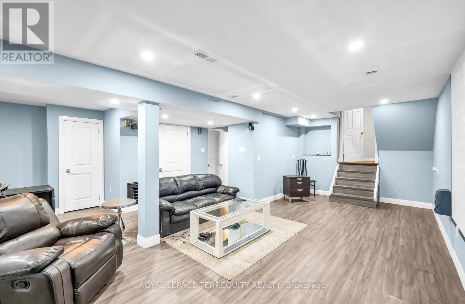 109 Thickson Road S, Whitby, Ontario  L1N 2C7 - Photo 19 - E12646638