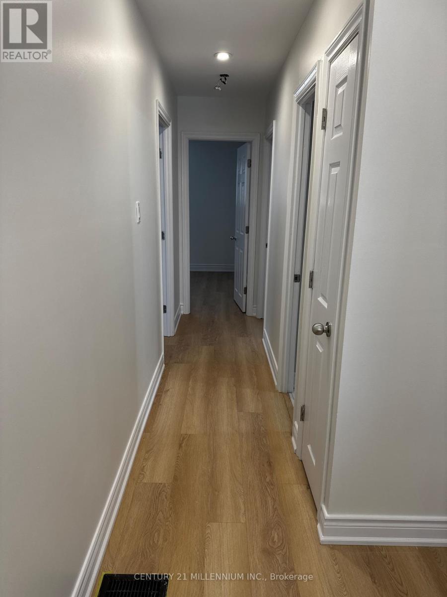 131 Edelwild Drive, Orangeville, Ontario  L9W 3H9 - Photo 3 - W12659632