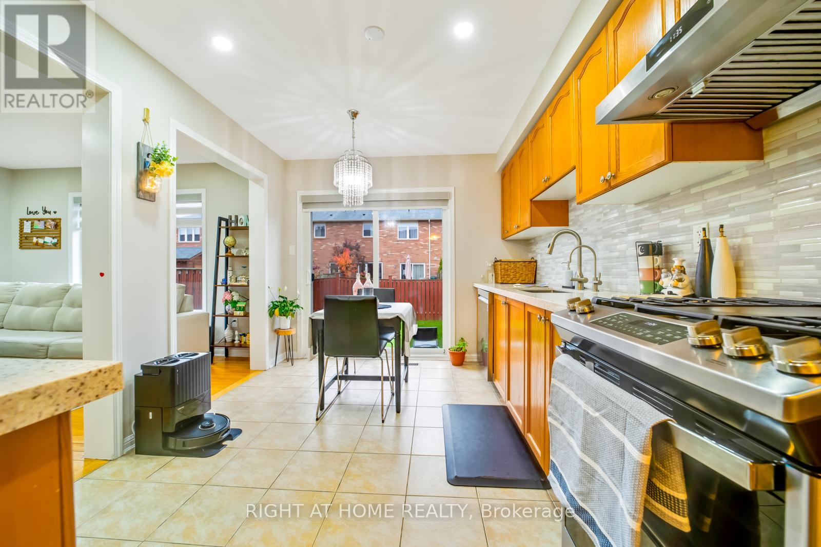 680 Cargill Path, Milton, Ontario  L9T 7R6 - Photo 12 - W12659648