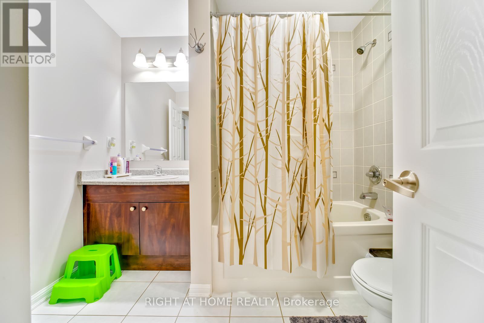 680 Cargill Path, Milton, Ontario  L9T 7R6 - Photo 21 - W12659648