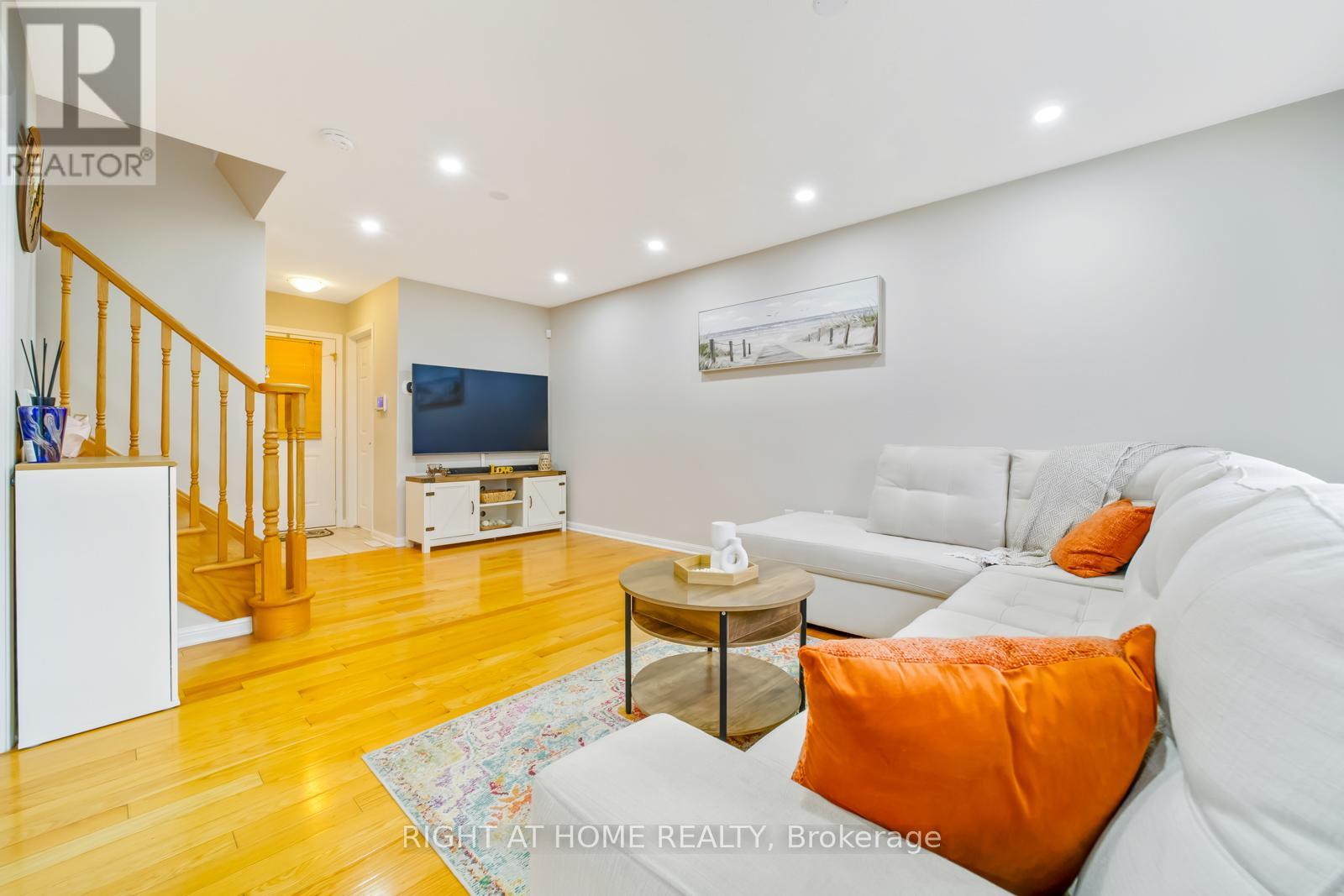 680 Cargill Path, Milton, Ontario  L9T 7R6 - Photo 7 - W12659648