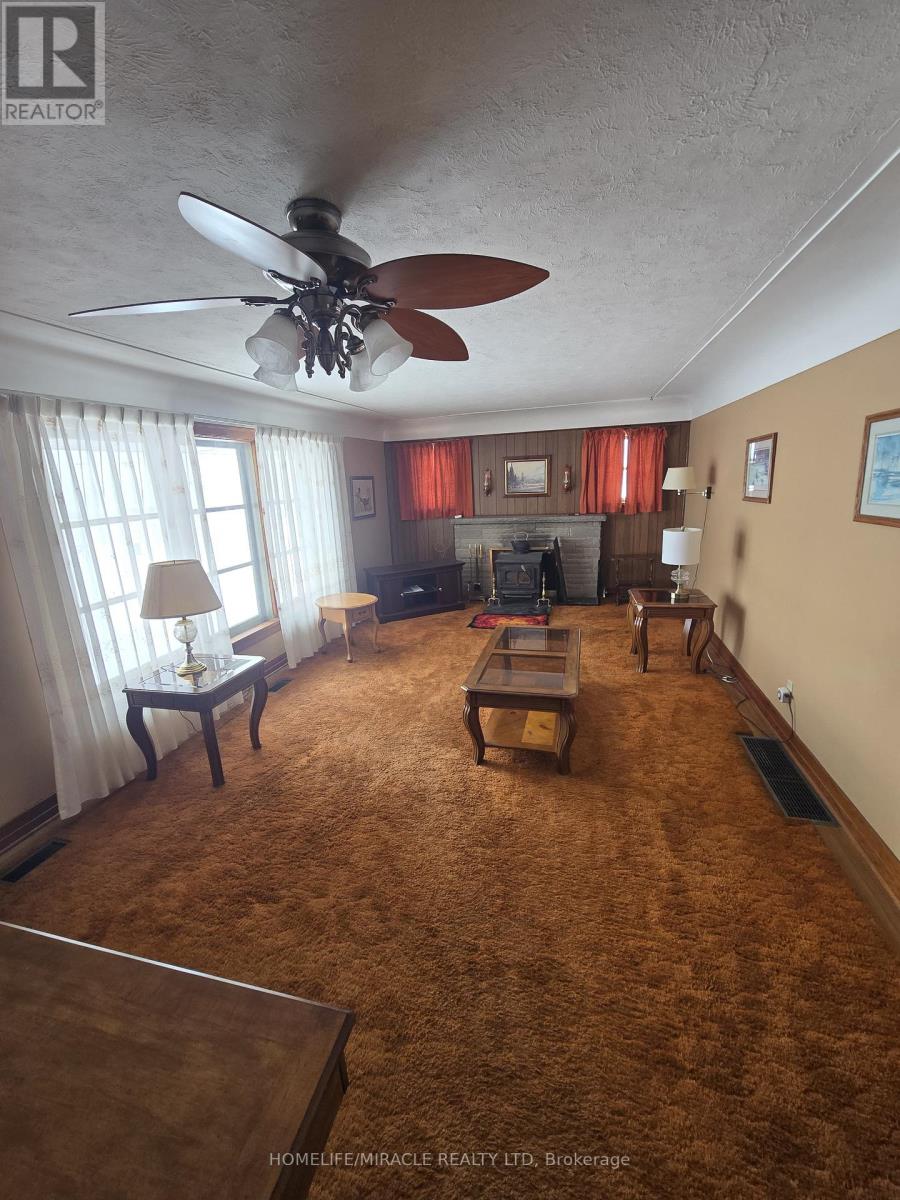 3050 Dingman Drive, London South, Ontario  N6E 3W8 - Photo 11 - X12659622