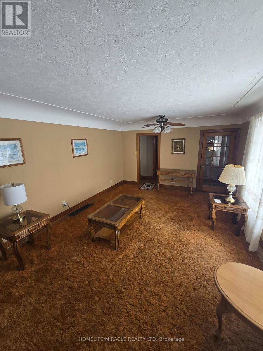 3050 Dingman Drive, London South, Ontario  N6E 3W8 - Photo 12 - X12659622