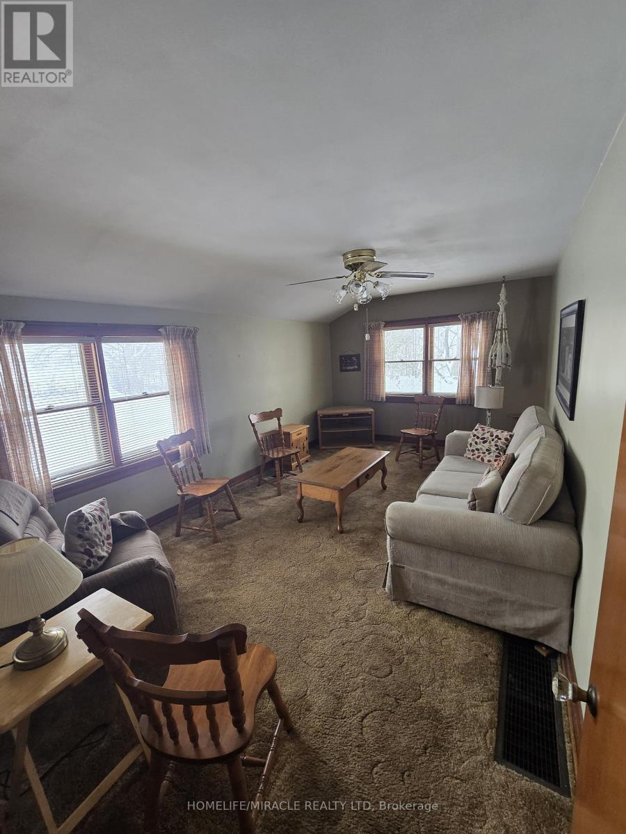 3050 Dingman Drive, London South, Ontario  N6E 3W8 - Photo 5 - X12659622