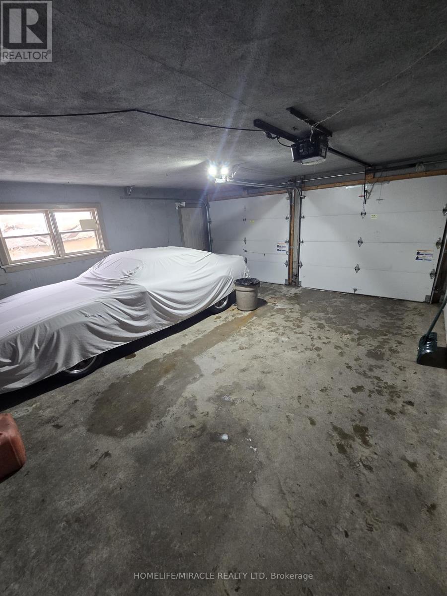 3050 Dingman Drive, London South, Ontario  N6E 3W8 - Photo 8 - X12659622