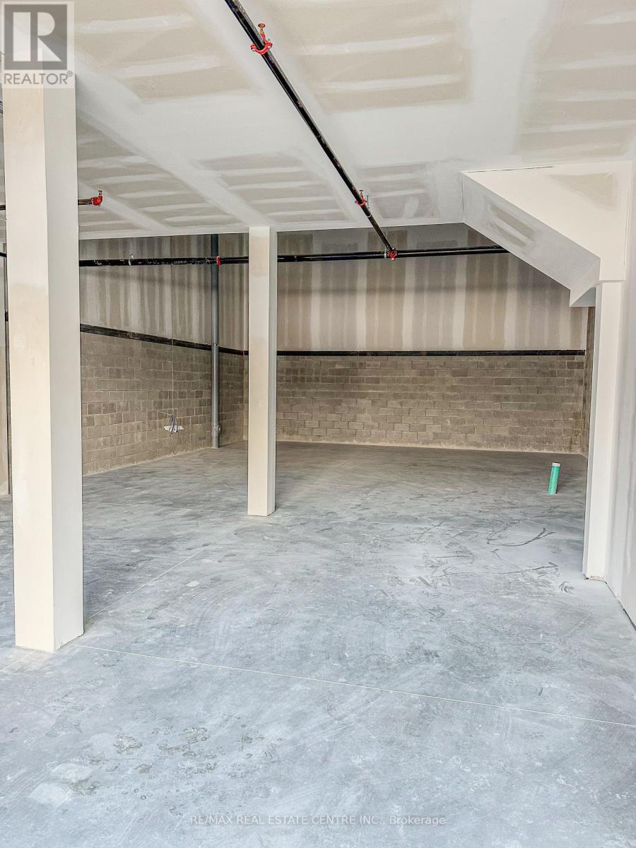 17 - 587 Hanlon Creek Boulevard, Guelph, Ontario  N1C 0A1 - Photo 4 - X12659660