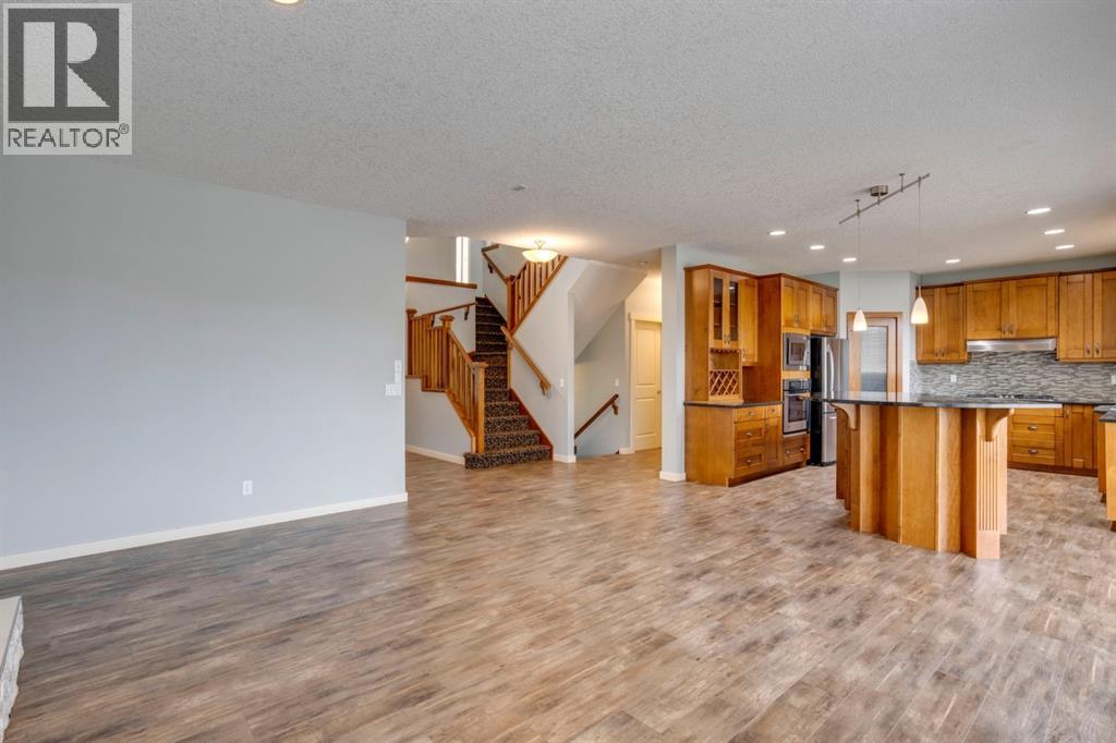 461 Discovery Ridge Boulevard Sw, Calgary, Alberta  T3H 5X6 - Photo 13 - A2276202