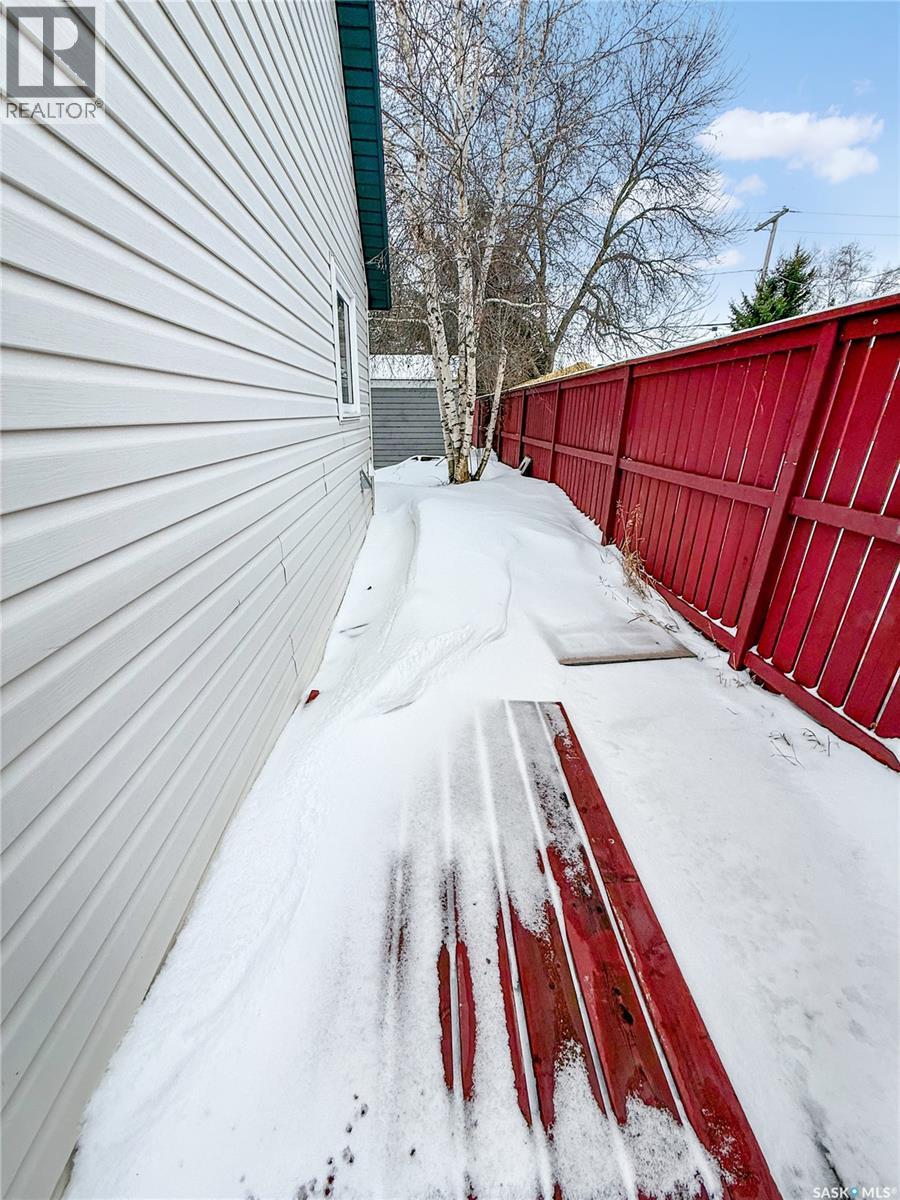 217 Ellice Street, Rocanville, Saskatchewan  S0A 0H5 - Photo 27 - SK026043