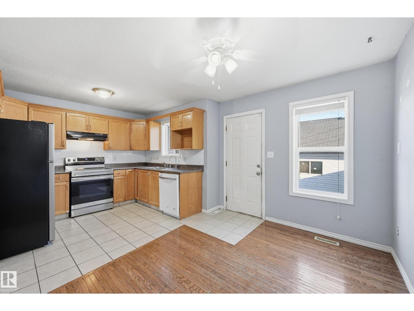 11727 83 St Nw, Edmonton, Alberta  T5B 2Z1 - Photo 11 - E4469004