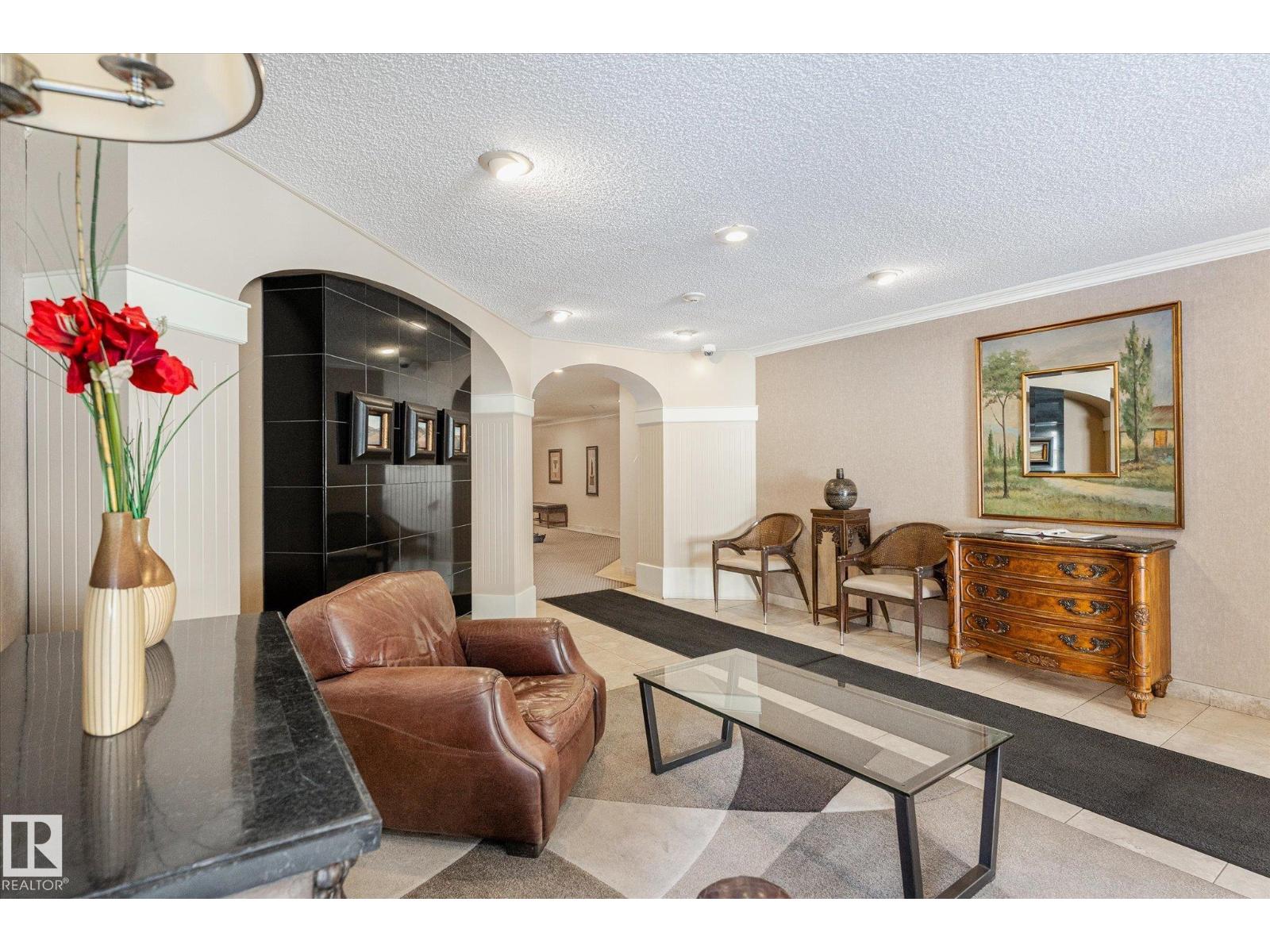 #1002 9923 103 St Nw, Edmonton, Alberta  T5K 2J3 - Photo 6 - E4469005