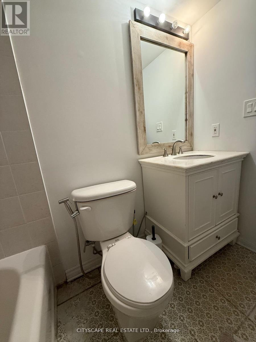 10 - 4620 Guildwood Way, Mississauga, Ontario  L5R 4H5 - Photo 17 - W12659668