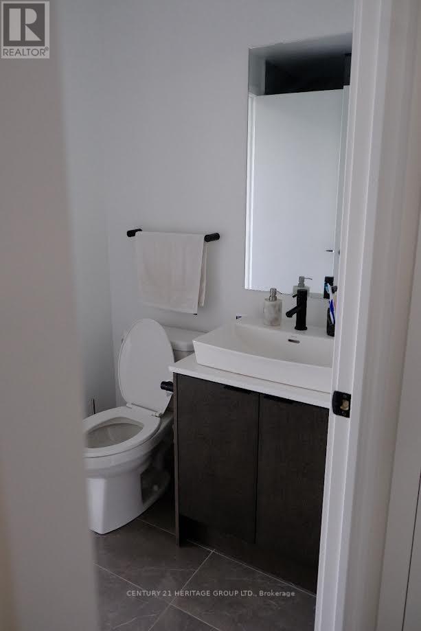 907a - 50 George Butchart Drive, Toronto, Ontario  M3K 0C9 - Photo 11 - W12659672