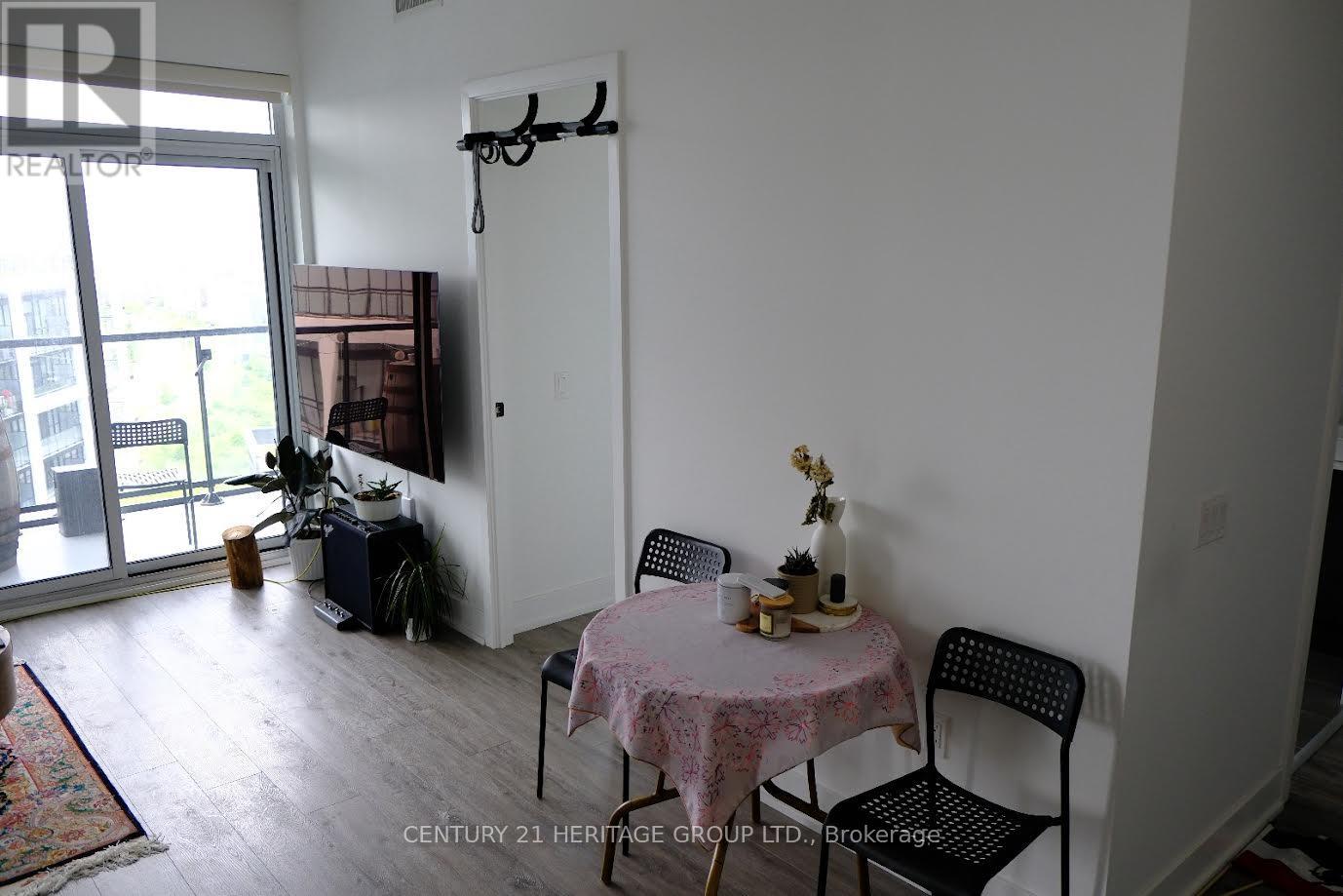 907a - 50 George Butchart Drive, Toronto, Ontario  M3K 0C9 - Photo 5 - W12659672