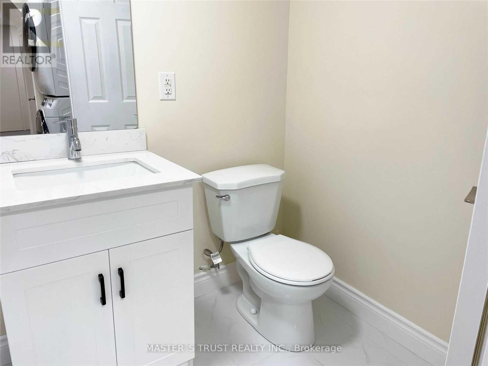 4 Gatsby Square, Brampton, Ontario  L6S 2H4 - Photo 15 - W12659680