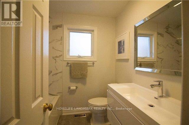 235 River Oaks Boulevard W, Oakville, Ontario  L6H 3V2 - Photo 15 - W12659690