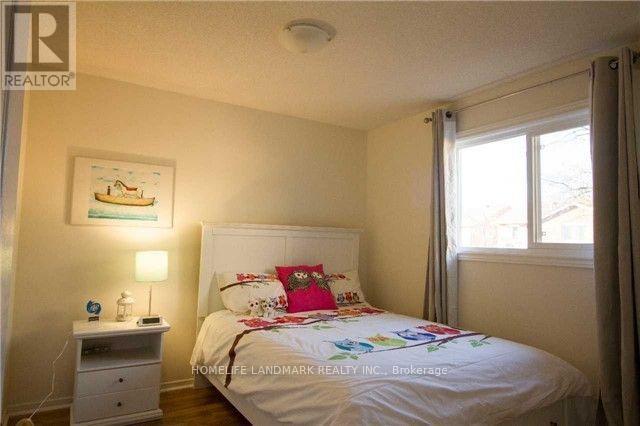 235 River Oaks Boulevard W, Oakville, Ontario  L6H 3V2 - Photo 5 - W12659690