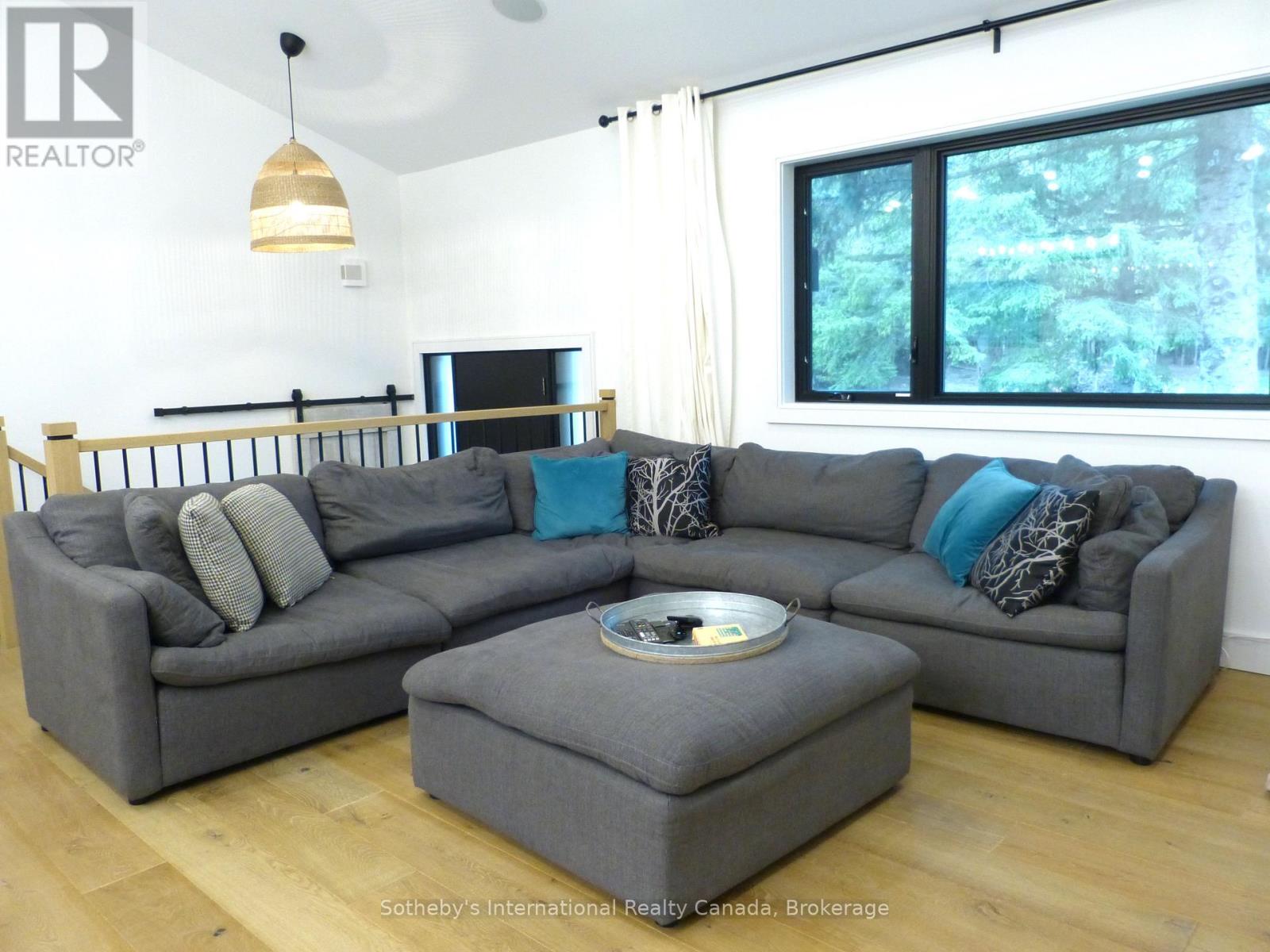 31 Slalom Gate Road, Collingwood, Ontario  L9Y 5A9 - Photo 10 - S12659718