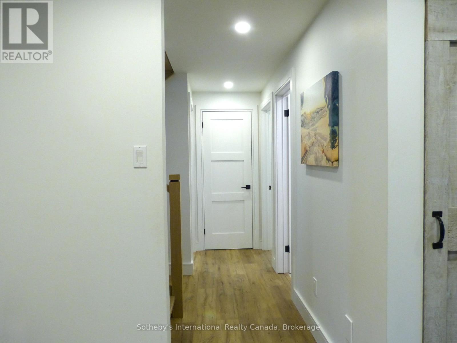 31 Slalom Gate Road, Collingwood, Ontario  L9Y 5A9 - Photo 19 - S12659718