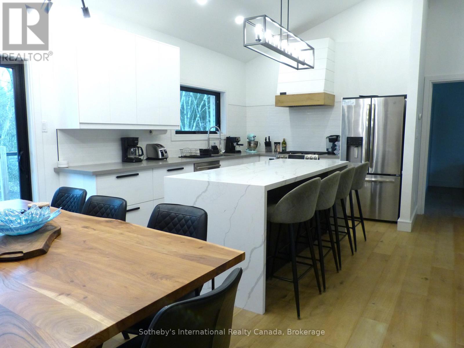 31 Slalom Gate Road, Collingwood, Ontario  L9Y 5A9 - Photo 7 - S12659718