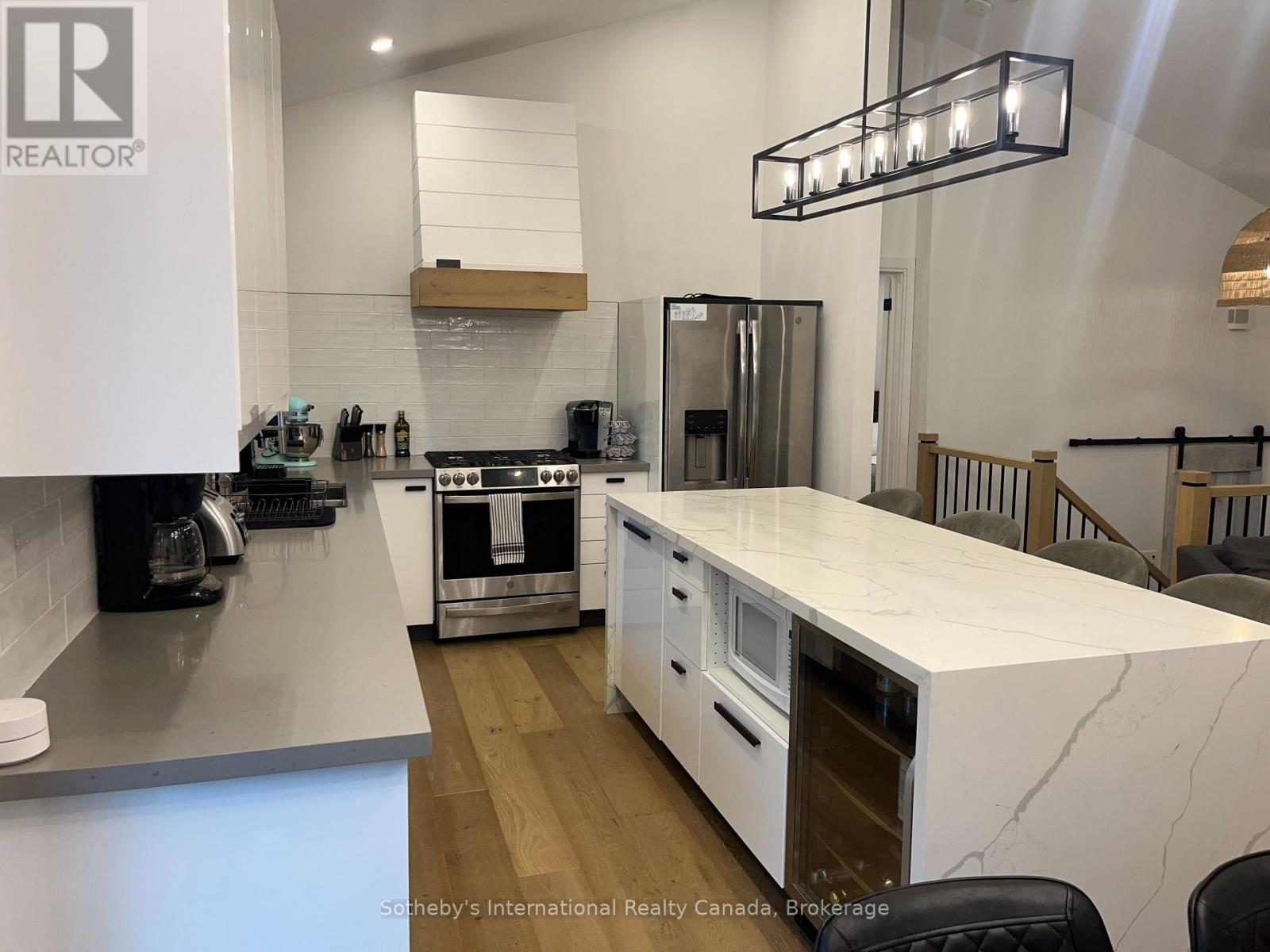 31 Slalom Gate Road, Collingwood, Ontario  L9Y 5A9 - Photo 9 - S12659718