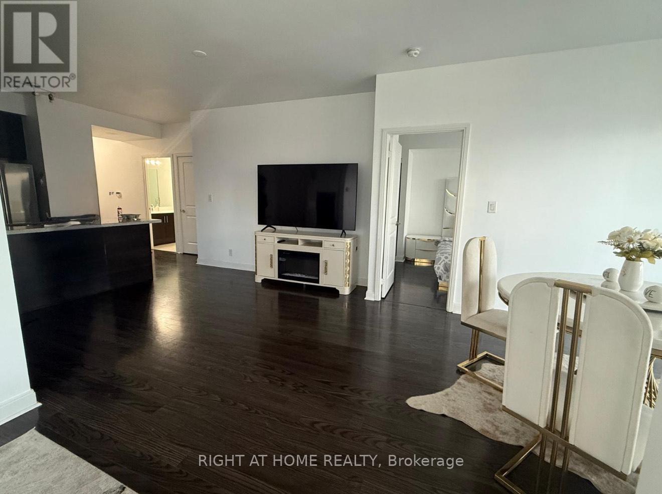 50 Absolute Ave Avenue, Mississauga, Ontario  L4Z 0A8 - Photo 4 - W12614218