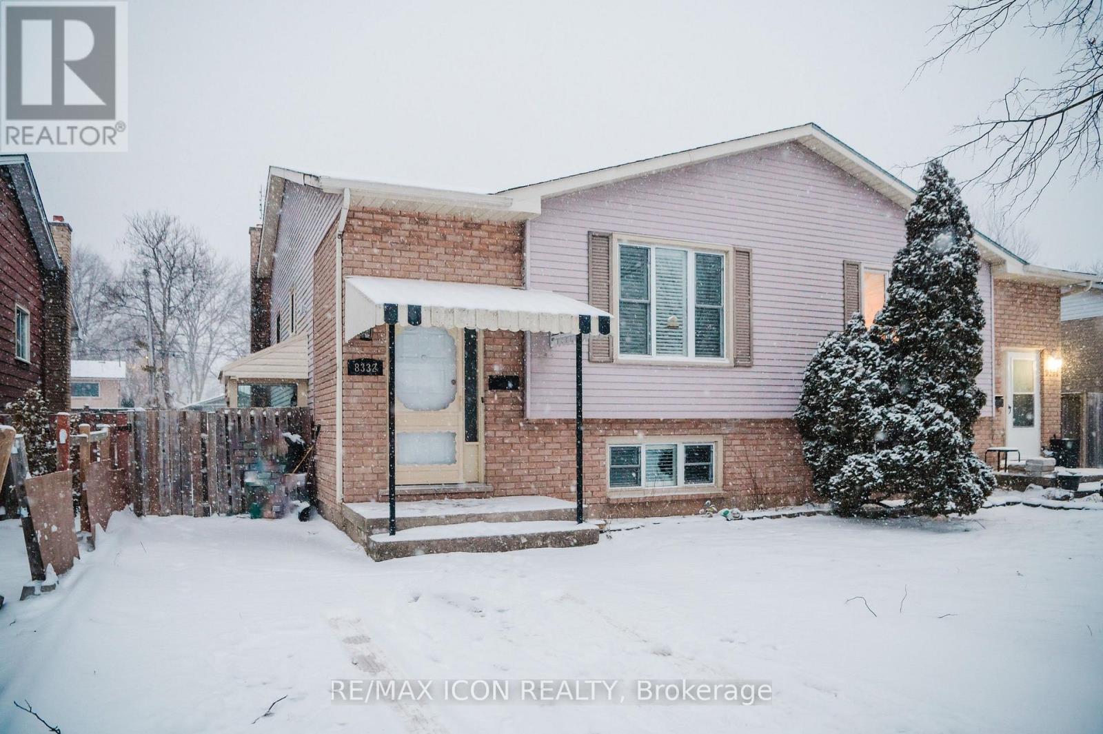 8332 MUNDARE CRESCENT, Niagara Falls, Ontario