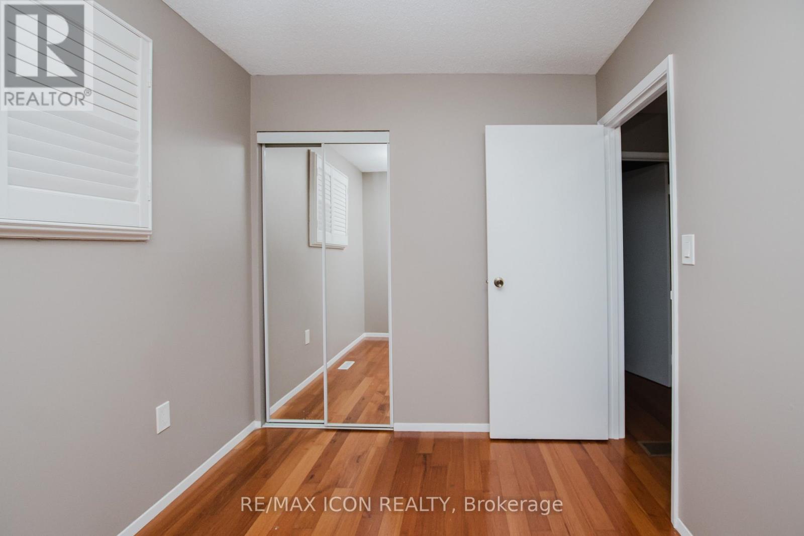 8332 Mundare Crescent, Niagara Falls, Ontario  L2G 7M5 - Photo 17 - X12659720