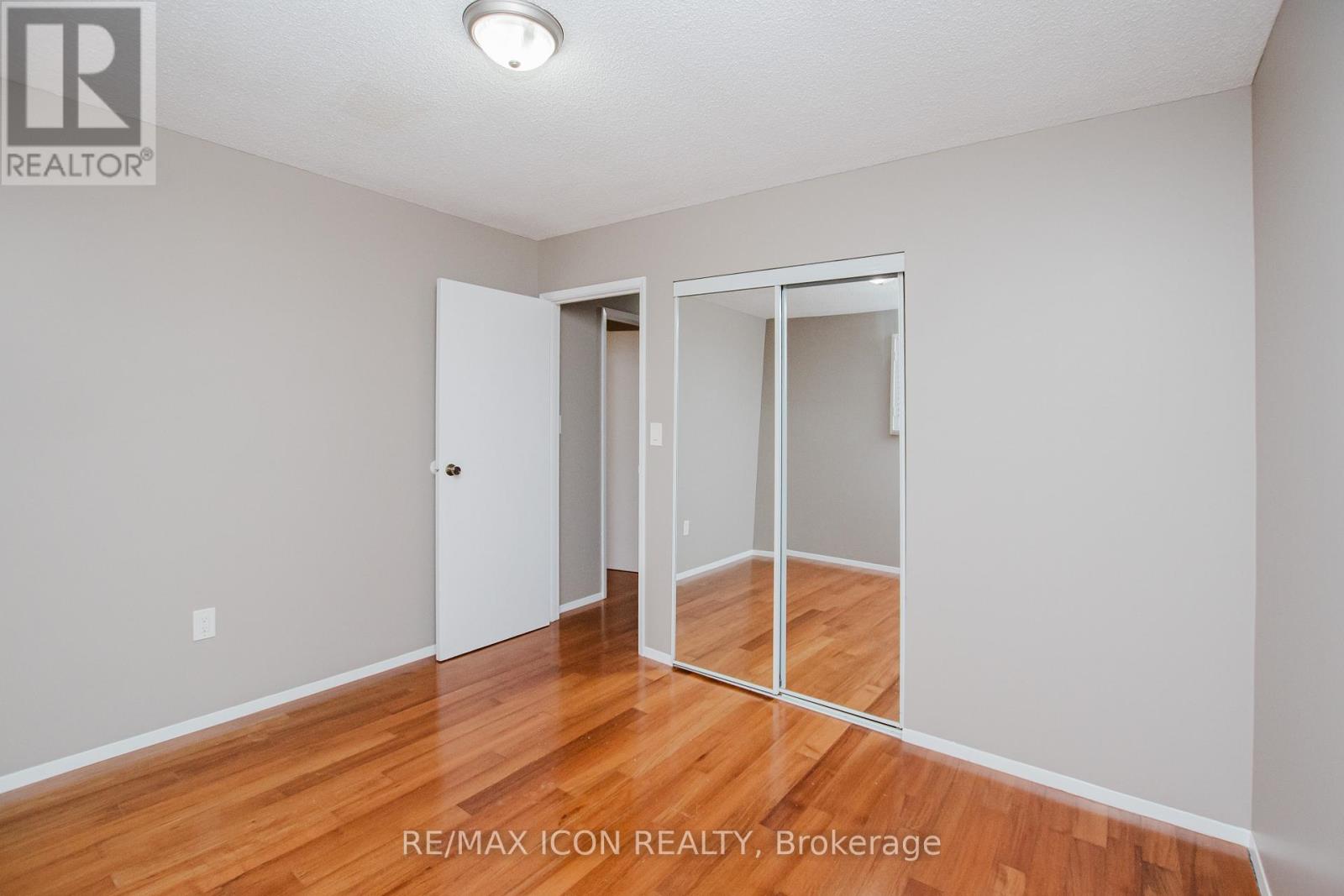 8332 Mundare Crescent, Niagara Falls, Ontario  L2G 7M5 - Photo 22 - X12659720