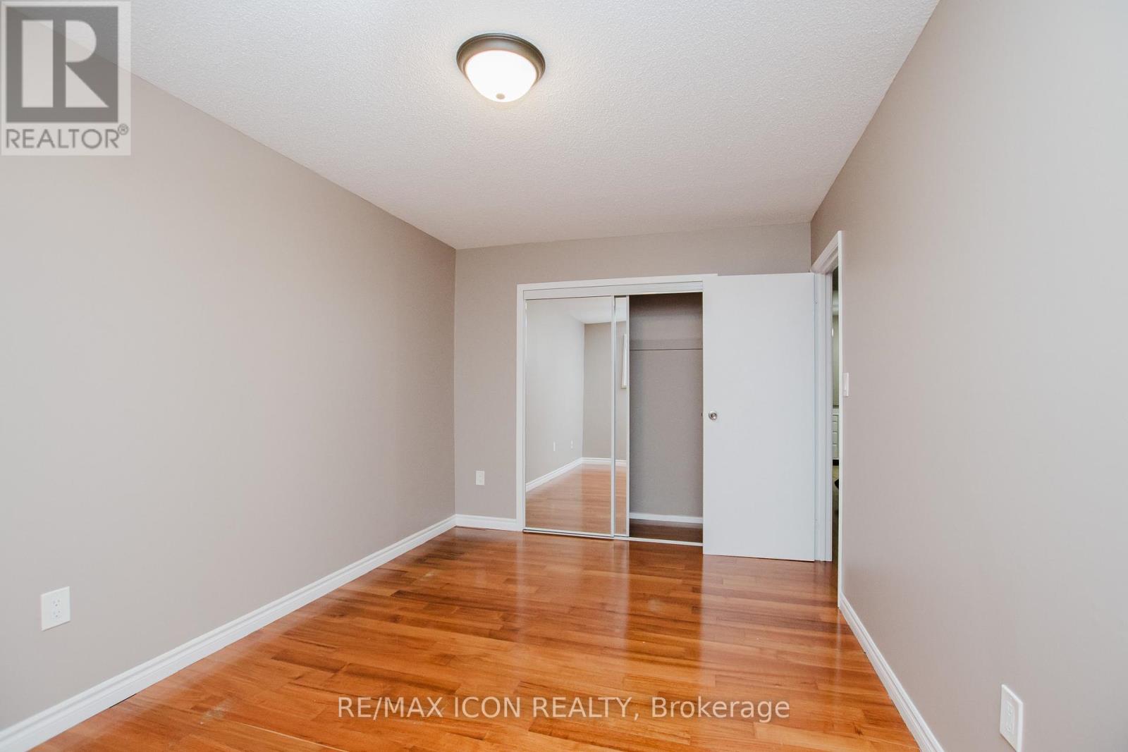 8332 Mundare Crescent, Niagara Falls, Ontario  L2G 7M5 - Photo 23 - X12659720