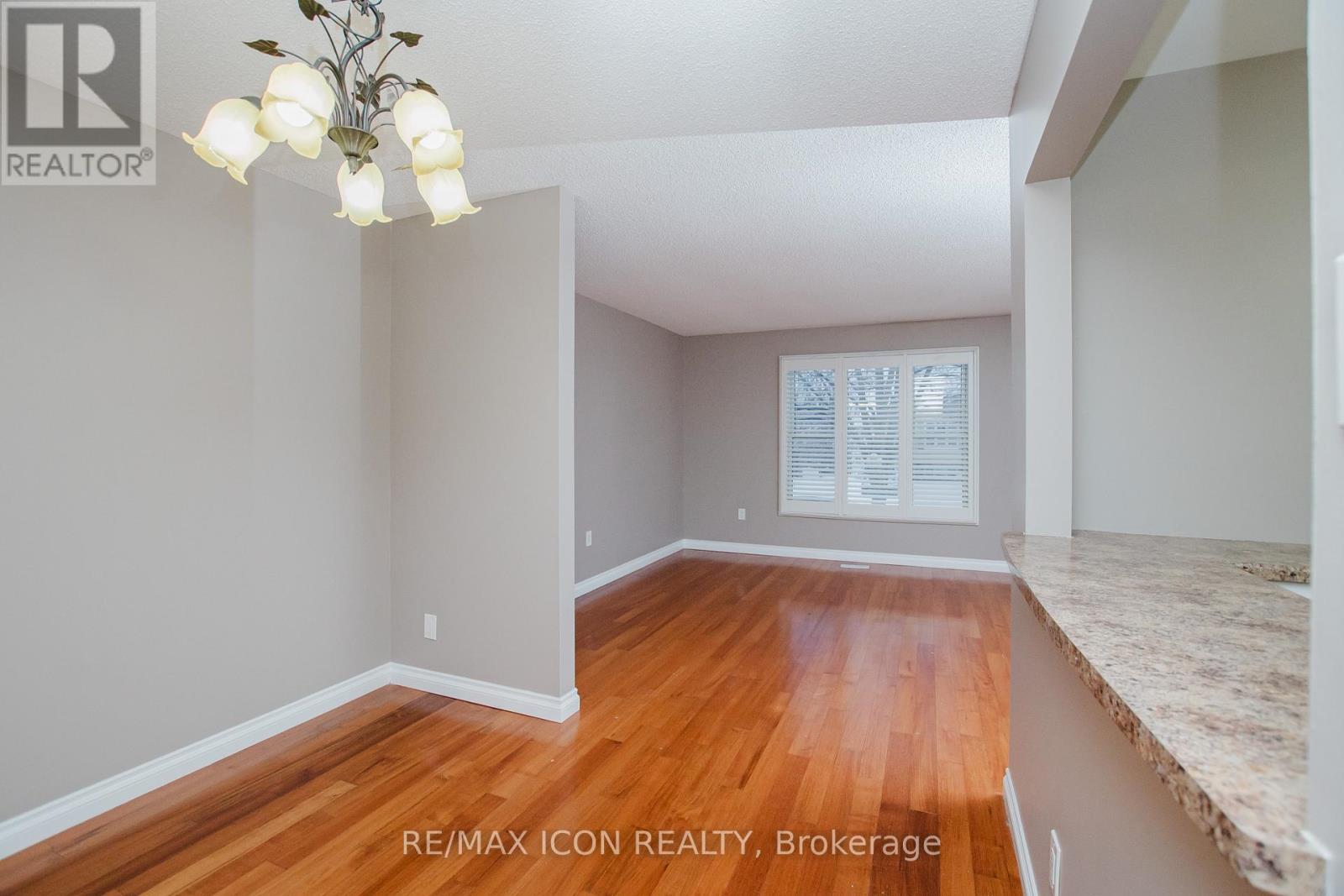 8332 Mundare Crescent, Niagara Falls, Ontario  L2G 7M5 - Photo 25 - X12659720