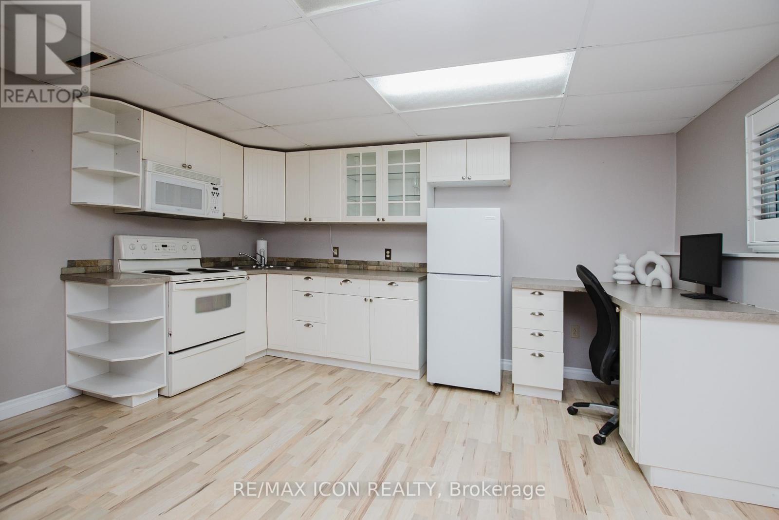 8332 Mundare Crescent, Niagara Falls, Ontario  L2G 7M5 - Photo 43 - X12659720