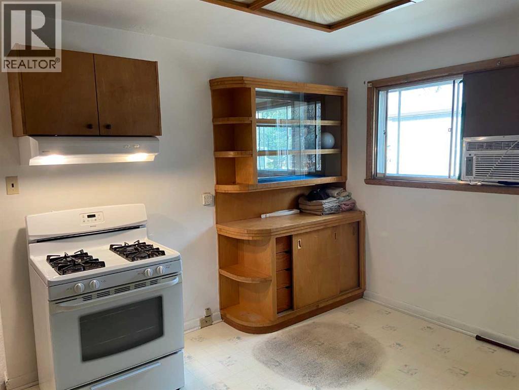 629 Stafford Drive N, Lethbridge, Alberta  T1H 2B3 - Photo 6 - A2269414