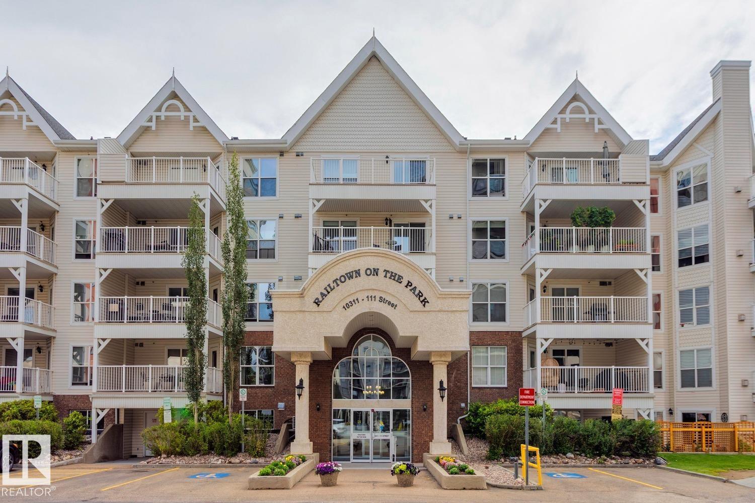 #300 10311 111 ST NW, Edmonton, Alberta