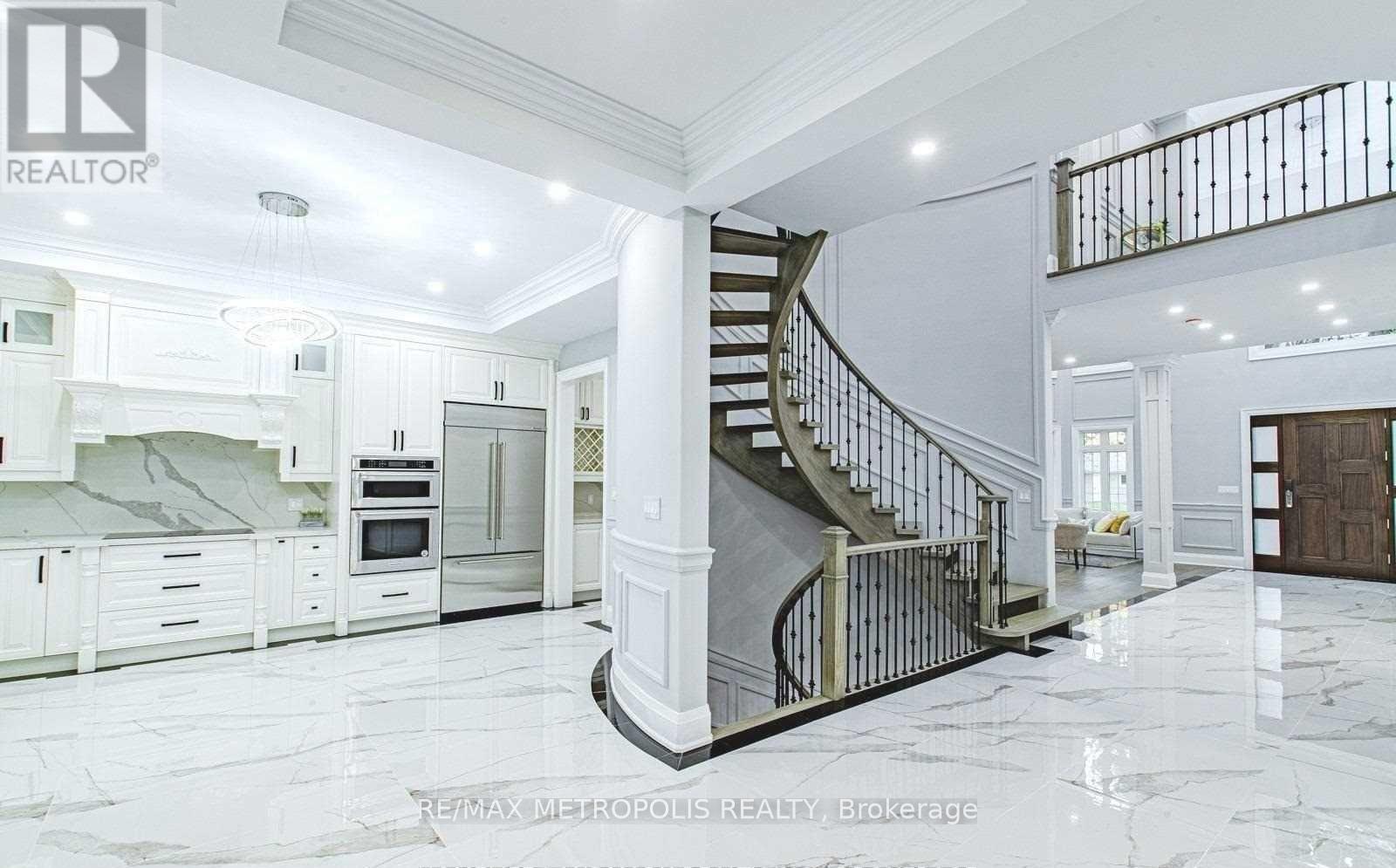 50 Bellefontaine Street, Toronto, Ontario  M1S 1J7 - Photo 9 - E12659734