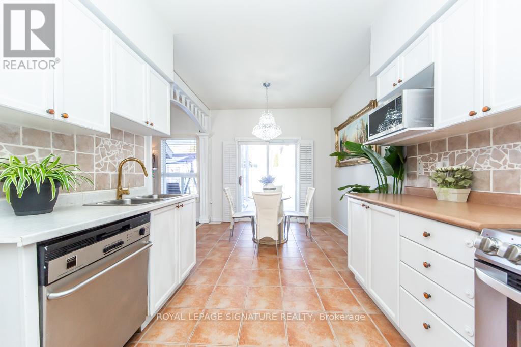 40 Tuscana Boulevard, Vaughan, Ontario  L4K 5J2 - Photo 18 - N12659710