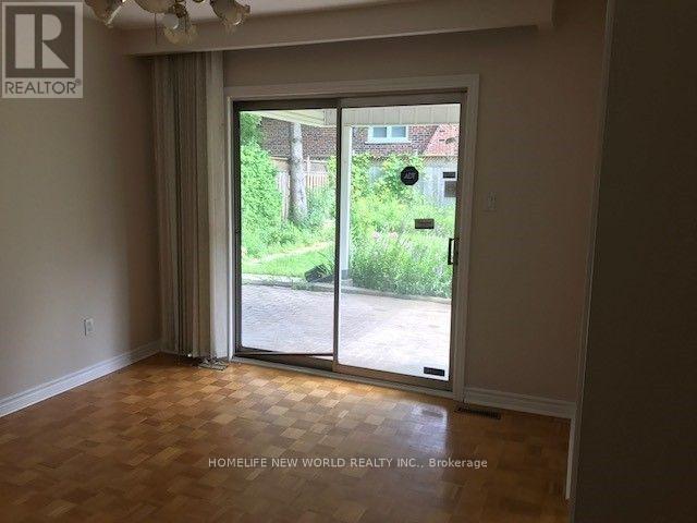 Lower - 33 Pheasant Valley Court, Markham, Ontario  L3T 2H2 - Photo 2 - N12659724