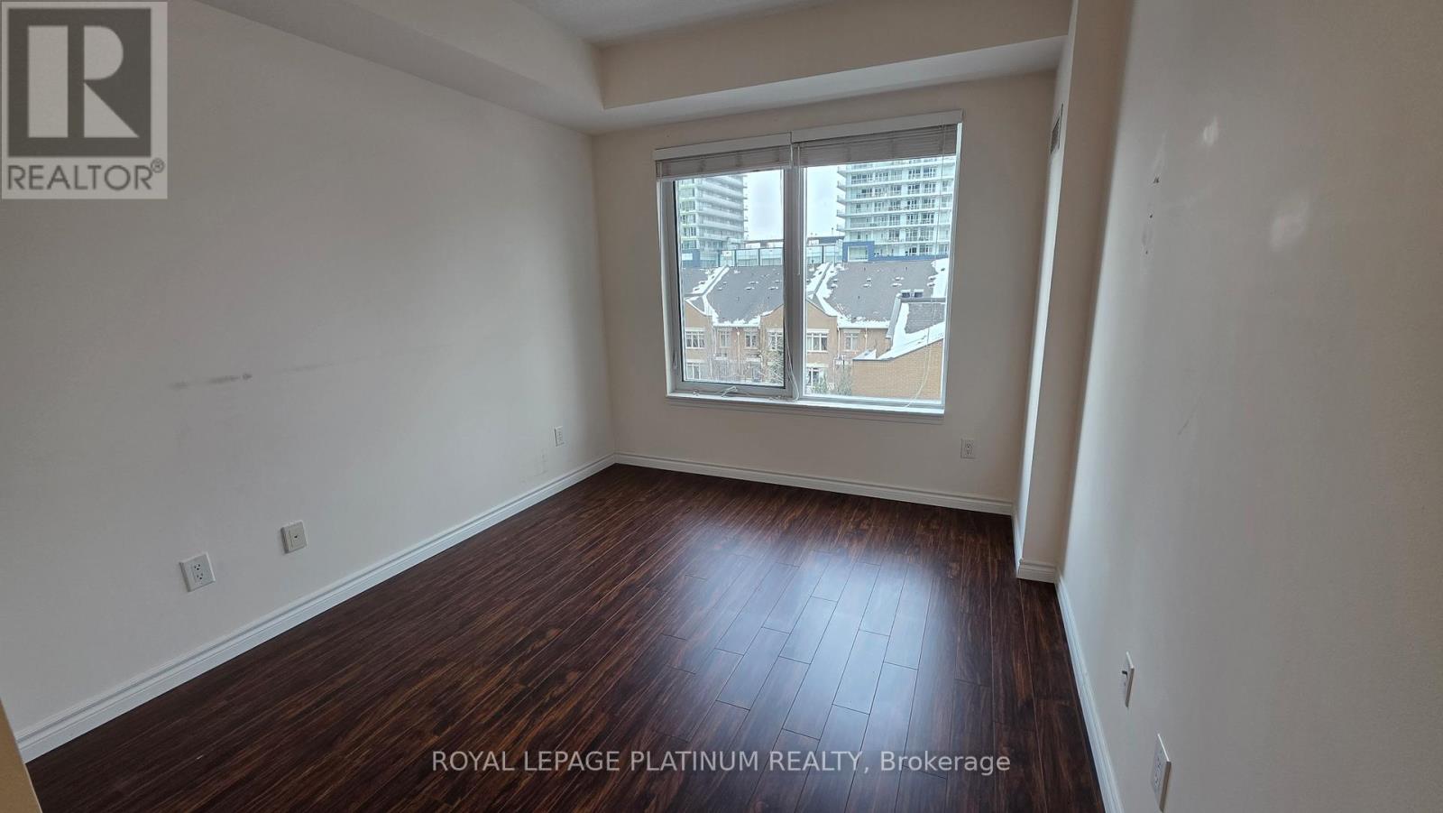 411 - 385 Prince Of Wales Drive, Mississauga, Ontario  L5B 0C6 - Photo 8 - W12652156